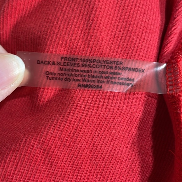 Onque Woman Red Zip Up Jacket - Picture 6 of 6